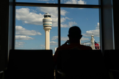 Air Safety Prioritized: FAA Proposes Extended Time Off Between Air Traffic Controller Shifts in Response to Risk Report